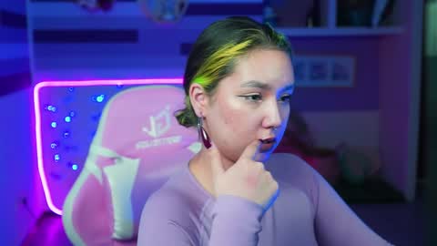 Adelina online show from December 2024 12:54:01 AM