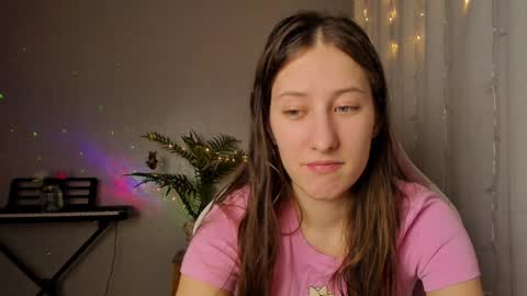 Snapshot of adellqueen chatting on January 2025 10:34:02 PM Adell online show from January 2025 10:34:02 PM