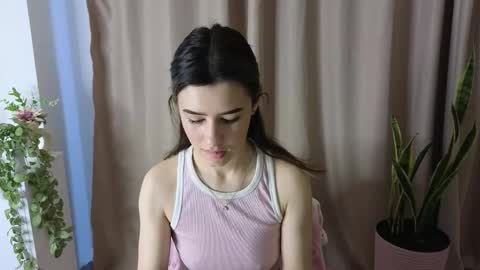 Adellyy online show from March 2026 10:48:02 AM