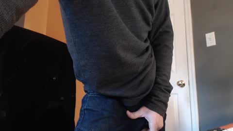 Snapshot of adequate_cock chatting on December 2024 05:48:02 PM adequate_cock online show from December 2024 05:48:02 PM