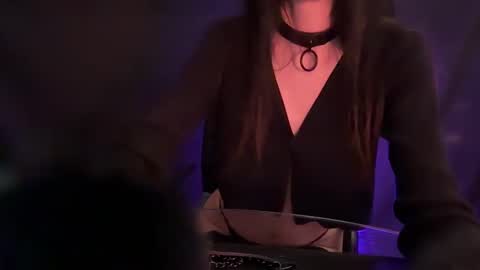 Snapshot of adessamoon chatting on January 2025 01:52:02 PM Adessa online show from January 2025 01:52:02 PM