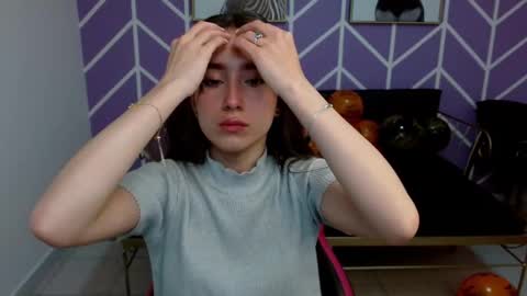 Snapshot of adhara_kitten chatting on November 2025 04:17:02 PM Adhara online show from November 2025 04:17:02 PM