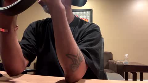 Snapshot of adick_ting chatting on December 2024 06:22:02 AM adick_ting online show from December 2024 06:22:02 AM