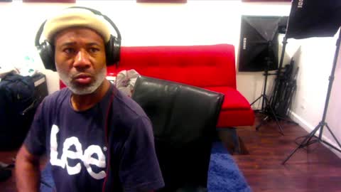 Snapshot of adick_ting chatting on January 2025 07:22:01 AM adick_ting online show from January 2025 07:22:01 AM