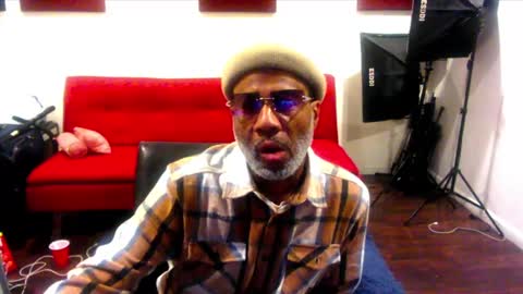 Snapshot of adick_ting chatting on March 2025 09:39:02 AM adick_ting online show from March 2025 09:39:02 AM