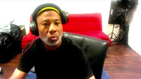 Snapshot of adick_ting chatting on March 2025 03:45:01 AM adick_ting online show from March 2025 03:45:01 AM