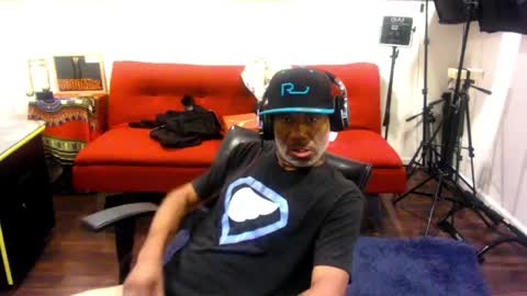 Snapshot of adick_ting chatting on October 2025 03:57:02 PM adick_ting online show from October 2025 03:57:02 PM