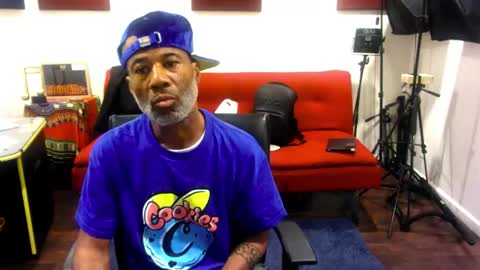 Snapshot of adick_ting chatting on October 2025 11:53:01 PM adick_ting online show from October 2025 11:53:01 PM