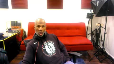 Snapshot of adick_ting chatting on November 2025 06:57:01 AM adick_ting online show from November 2025 06:57:01 AM