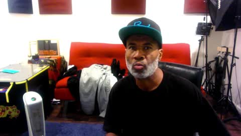 Snapshot of adick_ting chatting on November 2025 02:56:01 PM adick_ting online show from November 2025 02:56:01 PM