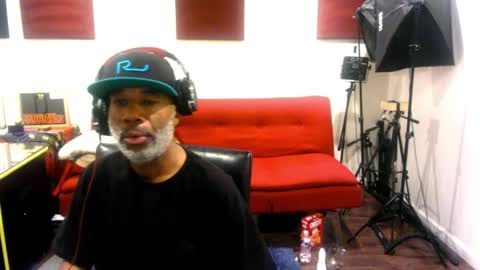 Snapshot of adick_ting chatting on November 2025 10:41:02 AM adick_ting online show from November 2025 10:41:02 AM