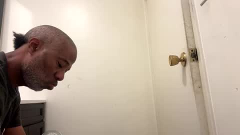 Snapshot of adick_ting chatting on November 2025 06:54:01 PM adick_ting online show from November 2025 06:54:01 PM