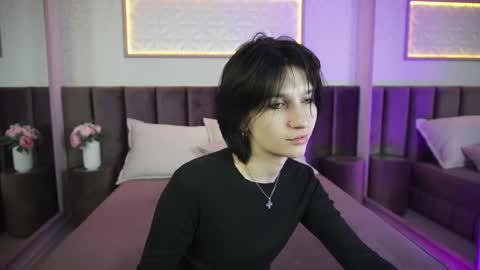 Snapshot of adonbev chatting on May 2026 05:36:02 AM adonbev online show from May 2026 05:36:02 AM