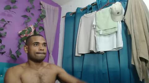 Snapshot of adonis_kodjoe chatting on May 2026 07:25:02 AM adonis_kodjoe online show from May 2026 07:25:02 AM