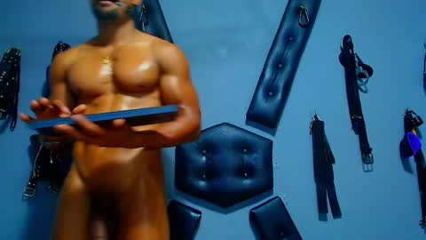 adonisdios online show from May 2026 04:04:02 PM