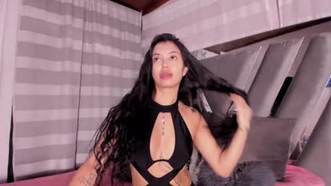 Stormi online show from November 2025 01:48:02 AM