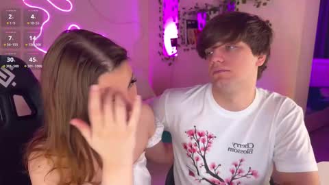 Snapshot of adrean_sofi chatting on November 2025 03:12:02 PM adrean_sofi online show from November 2025 03:12:02 PM