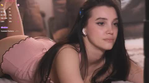 Victoria online show from March 2026 06:03:01 PM