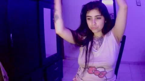 Snapshot of adri_gomez1 chatting on December 2025 02:59:02 PM online show from December 2025 02:59:02 PM