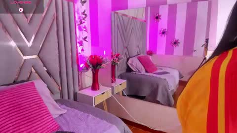 Snapshot of adri_rivera chatting on July 2026 08:24:02 PM ADRI online show from July 2026 08:24:02 PM