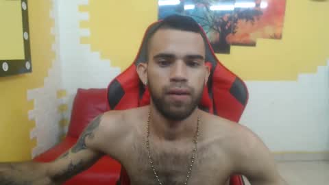 adri_sexboy online show from December 2024 12:44:01 PM