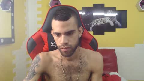 adri_sexboy online show from December 2024 12:22:01 PM