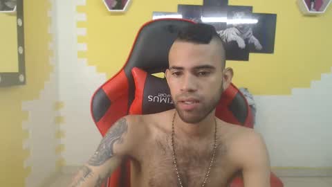 adri_sexboy online show from December 2024 01:28:02 PM