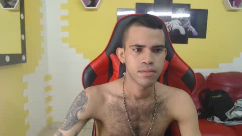 adri_sexboy online show from January 2025 12:52:02 PM