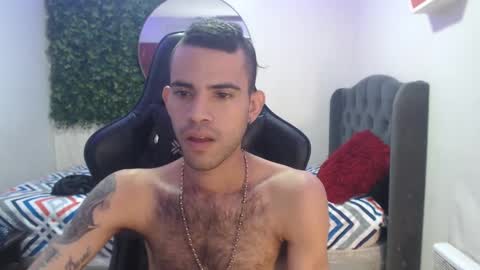 adri_sexboy online show from January 2025 04:00:01 PM