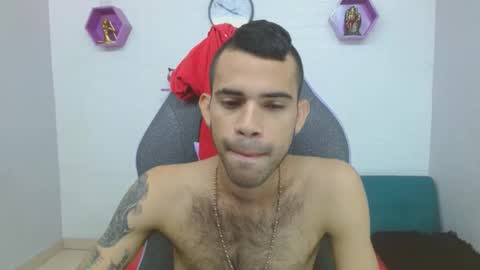 adri_sexboy online show from January 2025 04:02:02 PM