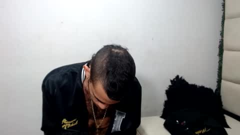 adri_sexboy online show from January 2025 07:03:01 PM