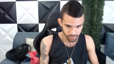 adri_sexboy online show from January 2025 12:35:01 PM