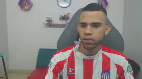 adri_sexboy online show from January 2025 12:50:01 PM