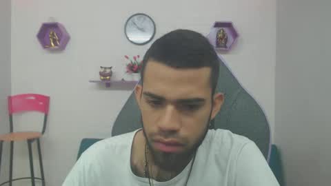 adri_sexboy online show from February 2025 12:50:02 PM