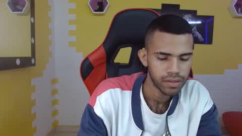 adri_sexboy online show from February 2025 03:17:02 PM