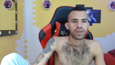 adri_sexboy online show from February 2025 12:59:01 PM