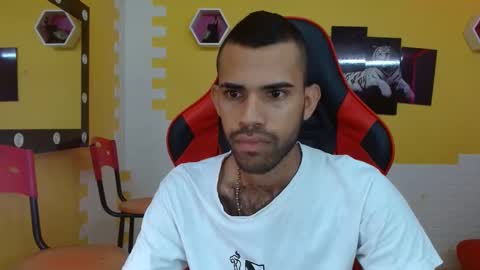 adri_sexboy online show from February 2025 12:13:01 PM