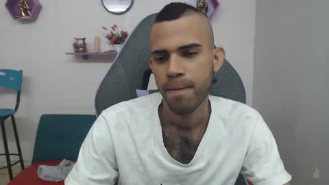 adri_sexboy online show from March 2025 03:27:01 PM