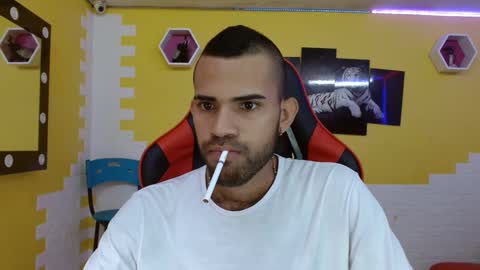 adri_sexboy online show from March 2025 12:34:01 PM