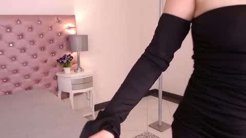 Adri online show from April 2026 03:48:02 AM