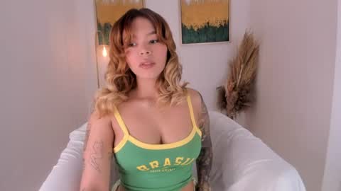 Snapshot of adria_ross chatting on June 2026 08:24:01 AM Adriana online show from June 2026 08:24:01 AM