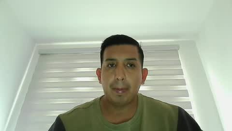 Snapshot of adrian1991oscar chatting on June 2026 09:39:01 PM ADRIAN OSCAR online show from June 2026 09:39:01 PM