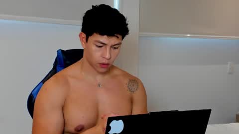 Snapshot of adrian_del_mar chatting on June 2026 08:00:02 PM Adrian del Mar online show from June 2026 08:00:02 PM