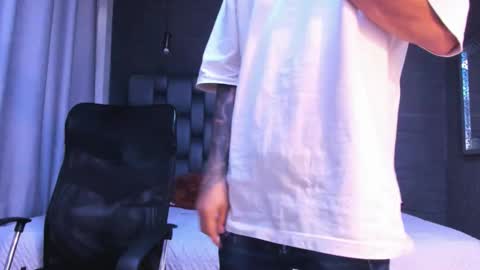 Snapshot of adrian_rae chatting on November 2025 12:08:02 PM online show from November 2025 12:08:02 PM