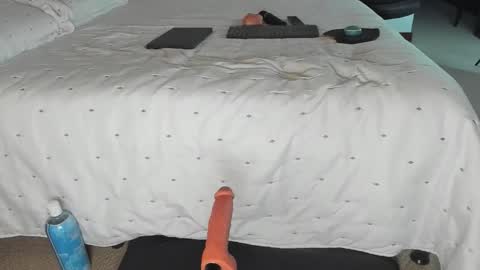 Snapshot of adriana71 chatting on December 2025 01:55:02 AM Adriana online show from December 2025 01:55:02 AM