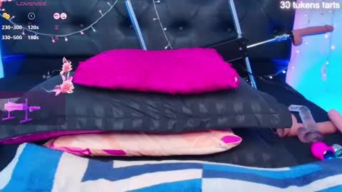 Snapshot of adriana_55 chatting on February 2025 04:15:02 AM AdrianaSexy online show from February 2025 04:15:02 AM