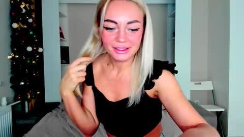 Adriana online show from January 2026 05:07:01 PM