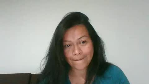 adrianagogo18 online show from February 2025 10:04:01 PM