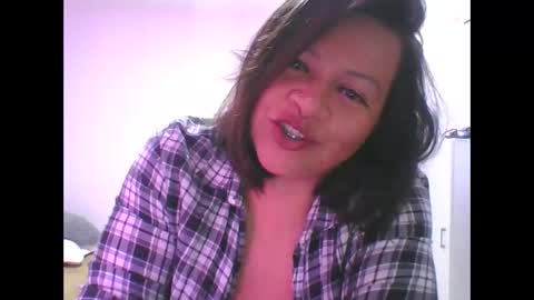 adrianagogo18 online show from November 2025 01:54:02 PM