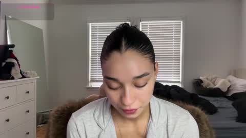 Snapshot of adriannarodriguez chatting on November 2025 03:56:02 PM Adrianna online show from November 2025 03:56:02 PM